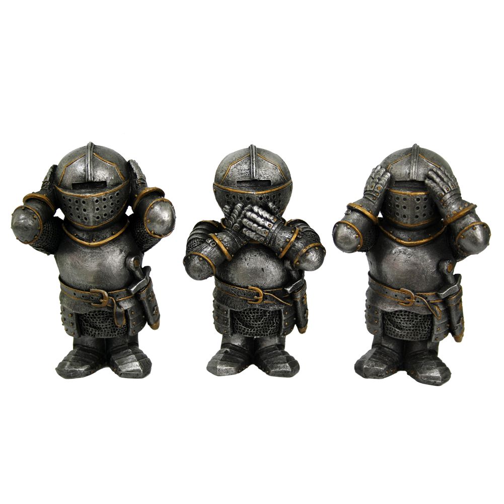 Three Wise Knights 8.8cm